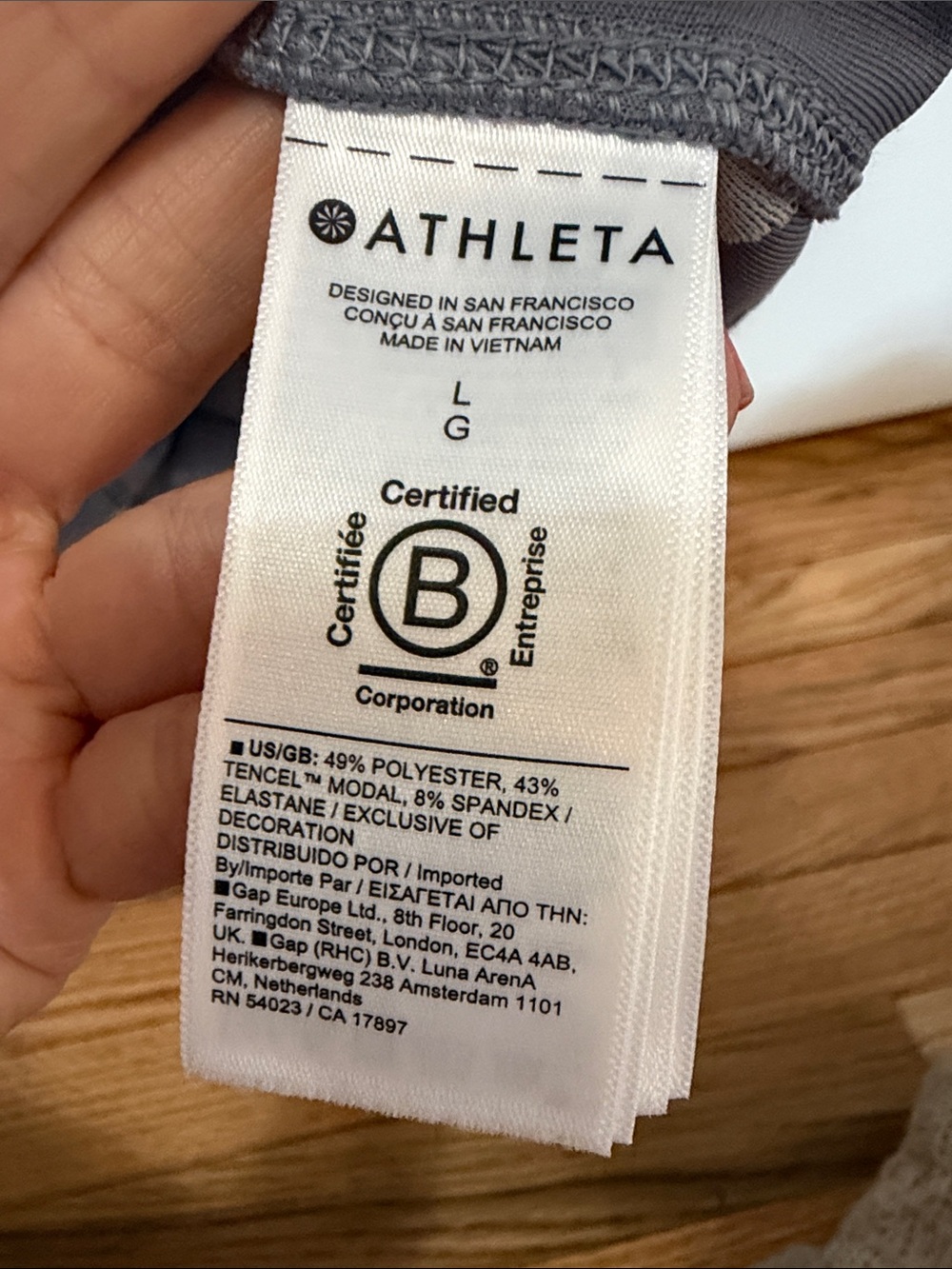 Athleta Slate Gray Muscle Tee Tank- Large NWOT - Picture 6 of 6